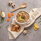 Tárkonyos zöldségragu gombával