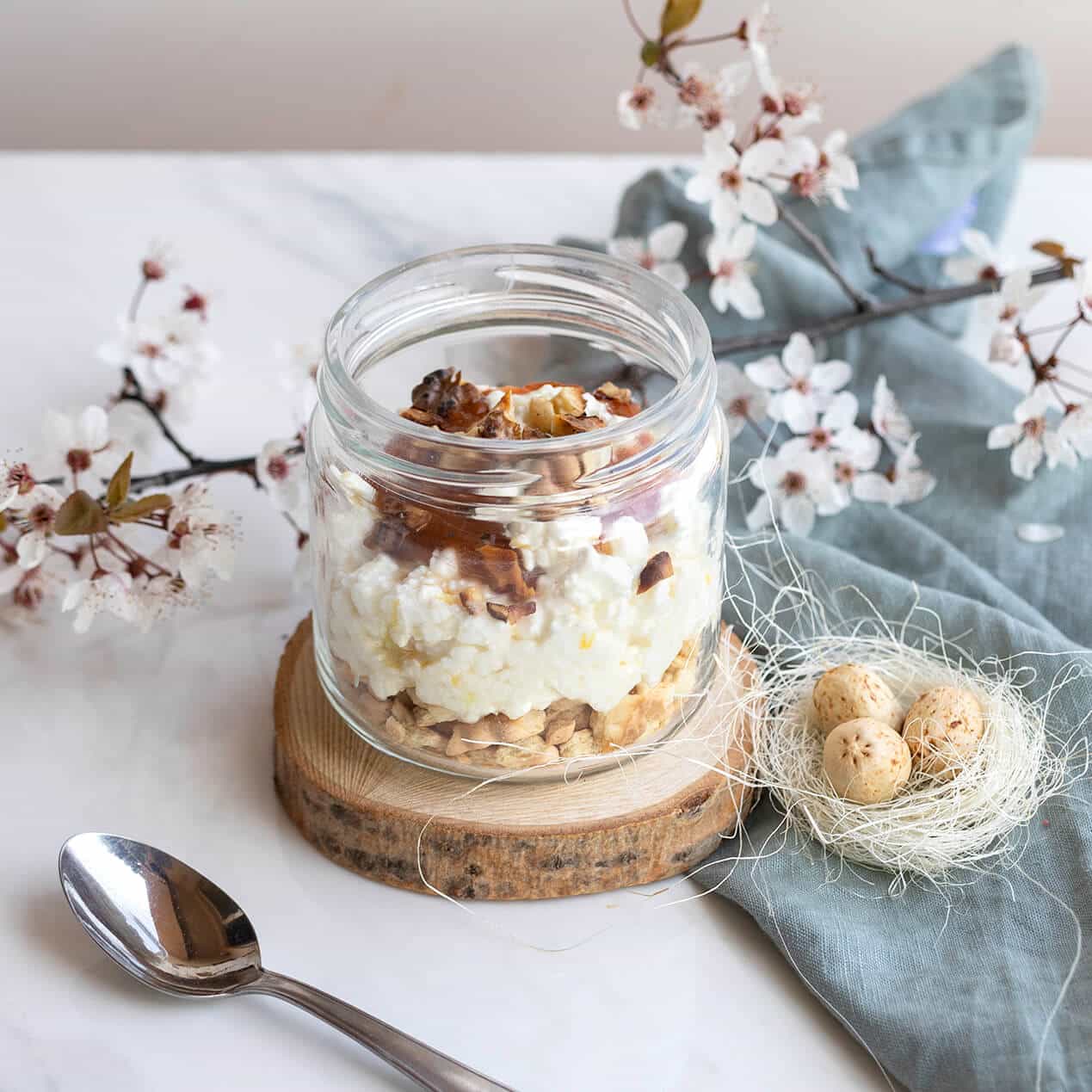 Egyszerű poharas desszertek a húsvéti asztalra