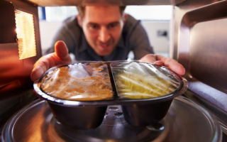 Műanyagmentes élet kezdőknek – 5 egyszerű lépés a konyhádban